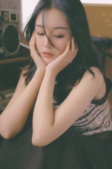 不小心缩小掉进女生的午饭里
